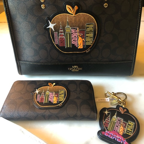 Coach Handbags - 🍎 Coach Dempsey Carryall Skyline Set FINAL PRICE DROP!